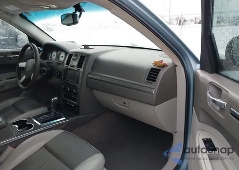 2008 Chrysler 300 Touring из США, поврежденный, VIN 2C3LA53G68H306907